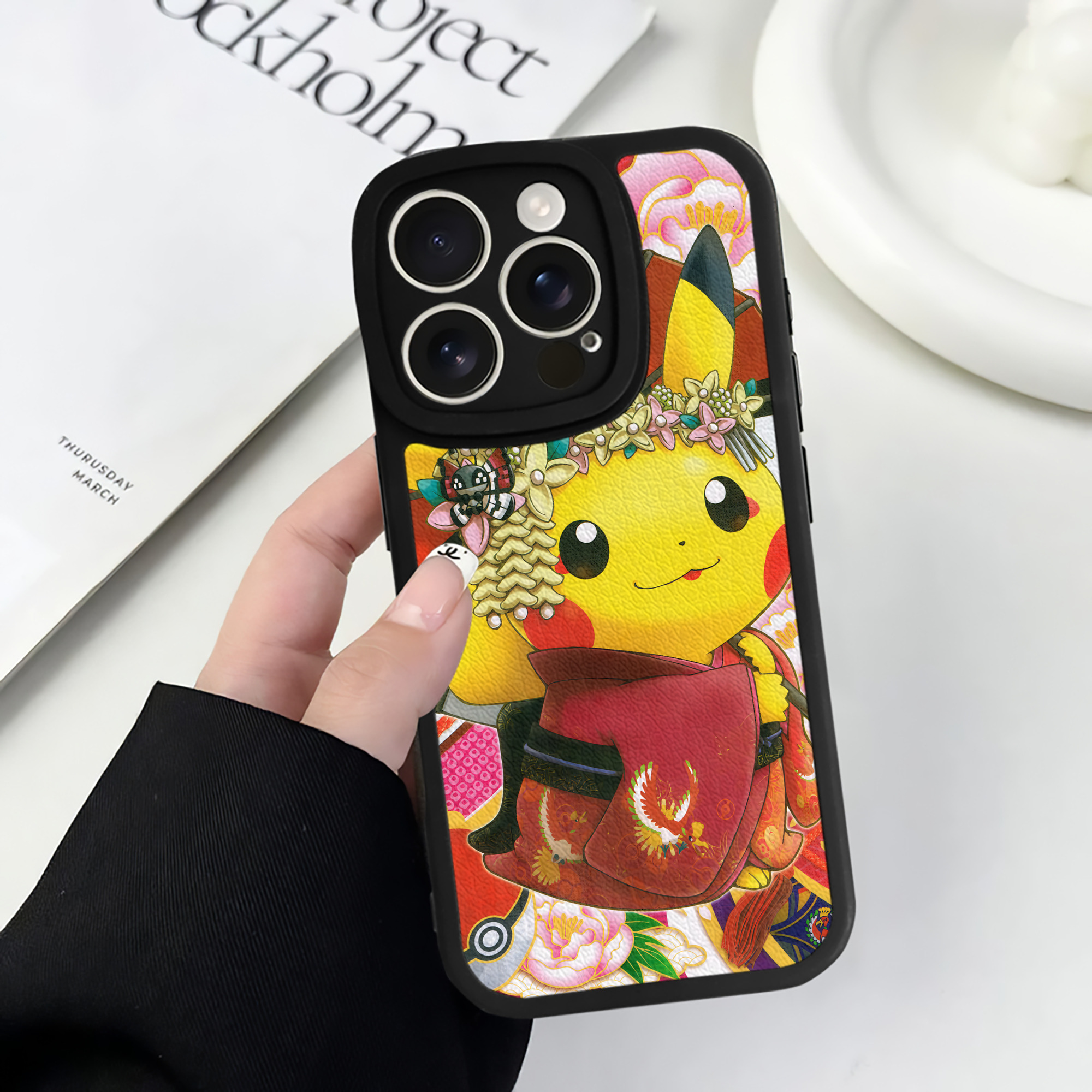 （画像用） ポケットモンスター Pokémon 【iPhone 16シリーズ対応】シリコンスマホケース（レザー調） 材質：シリコン